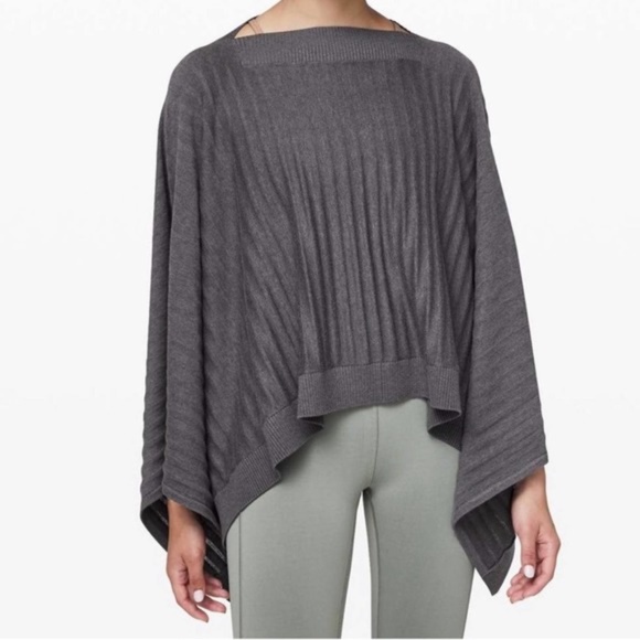 lululemon athletica Sweaters - Lululemon Forward Flow Knit Poncho Heathered Moonwalk